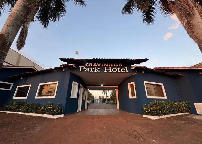 Cravinhos Park Hotel